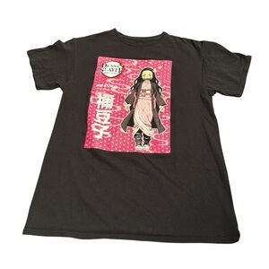 Demon Slayer Nezuko shirt size medium